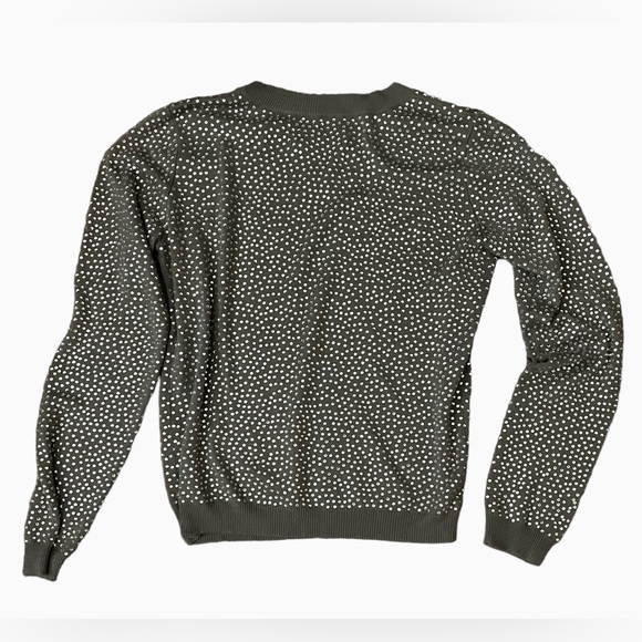 ALICE + OLIVIA RHINESTONE SILVER AND GRAY STUDDED SWEATER CREW NECK SIZE MEDIUM - Picture 3 of 6